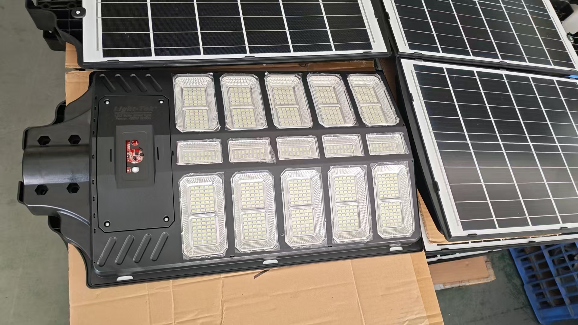 Porche Series All In One Solar Street Light